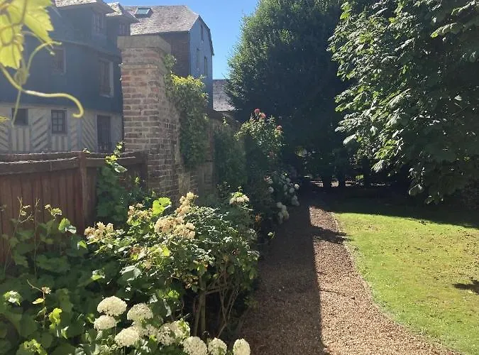 Chez Agnes Bed & Breakfast Pont-l'Eveque (Calvados)