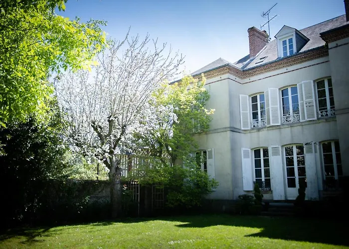 Chez Agnes Pont-Évêque